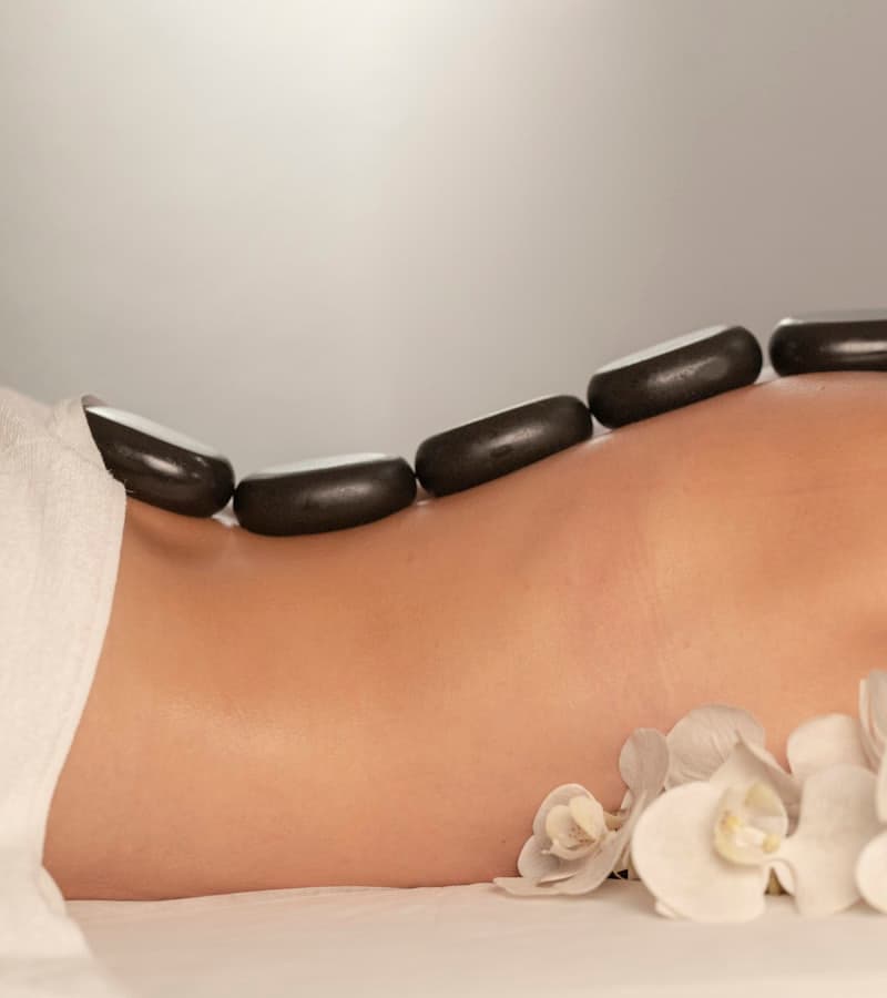 Thai Foot & Back Massage 45 min